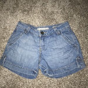 Low Rise Relaxed Denim Shorts